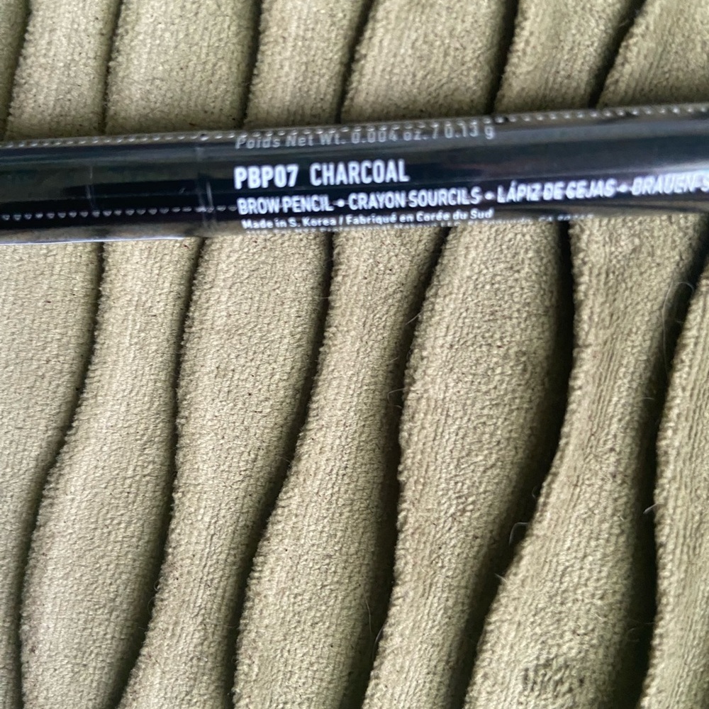 NYX Charcoal Precision Brow Pencil-Crayon PB07-Charcoal - Picture 2 of 6